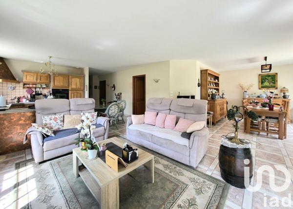 Maison 6 pièces de 151 m² à Charleville-Mézières (08000)