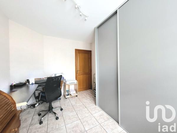 Maison 6 pièces de 151 m² à Charleville-Mézières (08000)