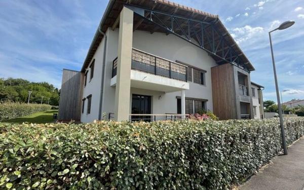 Appartement à vendre    2 pièces • 38,30 m2 Castelginest