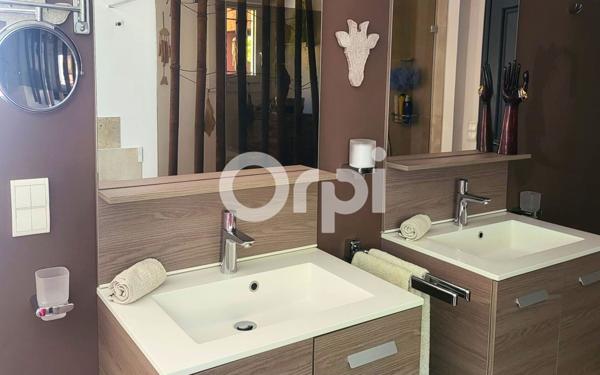 Maison à vendre    5 pièces • 185,17 m2 Fréjus