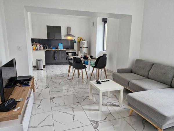 ROANNE - IMMEUBLE DE RAPPORT