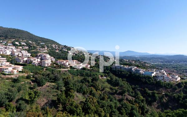 Maison à vendre    6 pièces • 177,29 m2 Mandelieu-la-Napoule