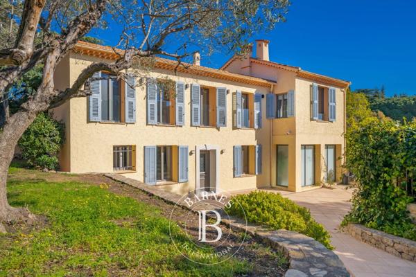 Cannes, Villa 7 Chambres -  450 m² à vendre