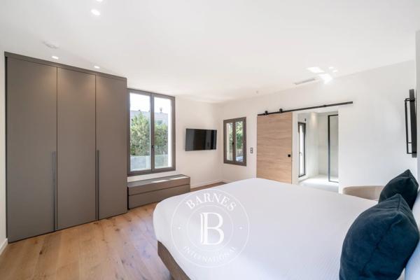 Cannes, Villa 7 Chambres -  450 m² à vendre