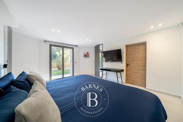 Cannes, Villa 7 Chambres -  450 m² à vendre