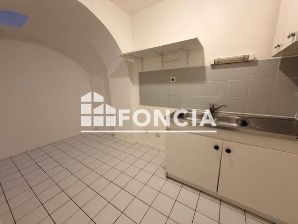 Location Appartement 2 pièces 49.46 m² - 5 RUE DU MAUCOUDINAT Bordeaux 33000