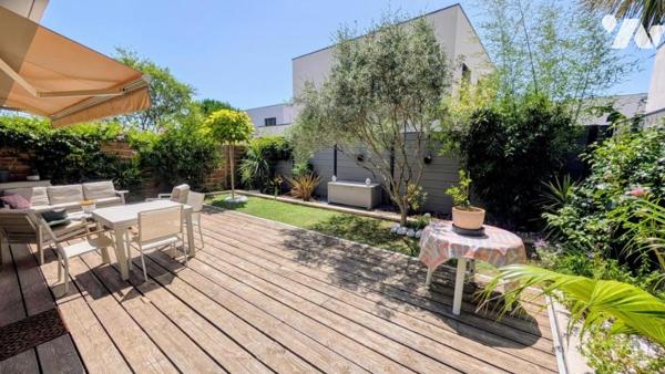 VILLA CONTEMPORAINE DE TYPE 4 EN R+1 (RESIDENCE SECURISEE) 