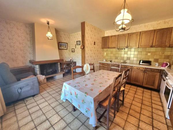 Vente Maison 6 pièces 145 m2 à Bourmont-Entre-Meuse-Et-Mouzon