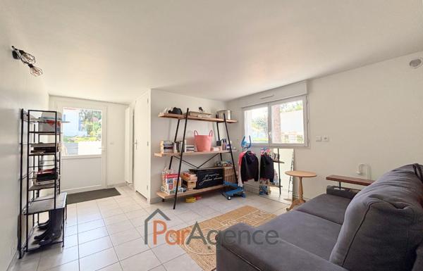 MAISON FAMILIALE 8 PIECES 220 M2 500 M PLAGE