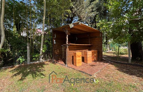 MAISON FAMILIALE 8 PIECES 220 M2 500 M PLAGE