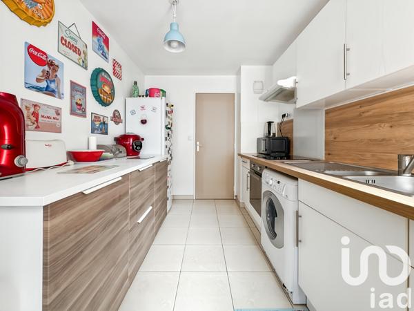 Apartment for sale 3 rooms 71 m² Les Ulis