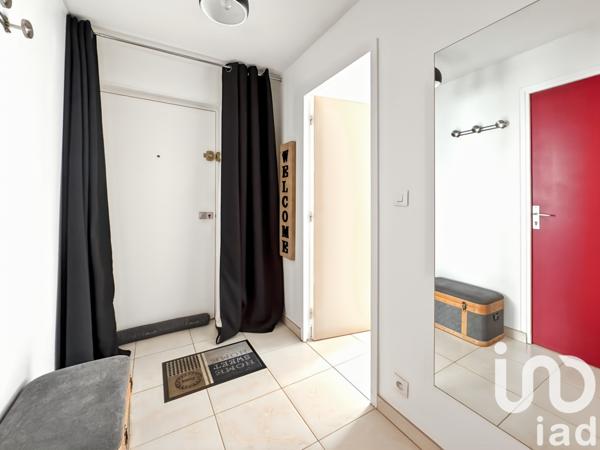 Apartment for sale 3 rooms 71 m² Les Ulis