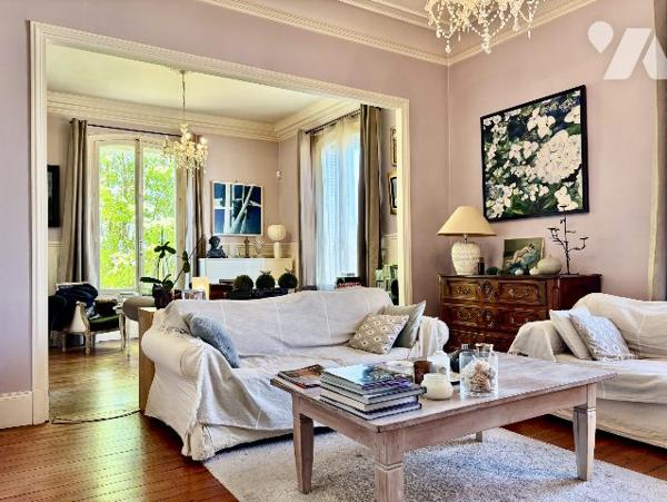 Maison pleine de charme – 200 m² – Proche gare et centre-ville de Vernon