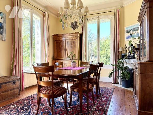 Maison pleine de charme – 200 m² – Proche gare et centre-ville de Vernon