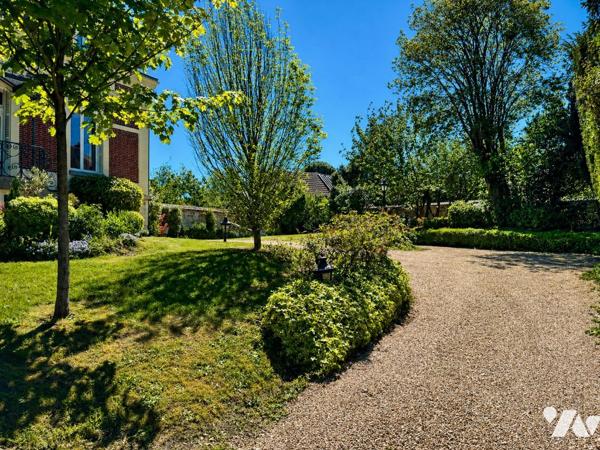 Maison pleine de charme – 200 m² – Proche gare et centre-ville de Vernon
