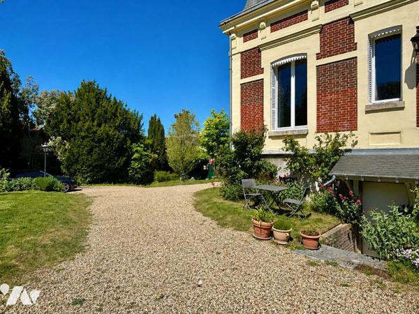 Maison pleine de charme – 200 m² – Proche gare et centre-ville de Vernon