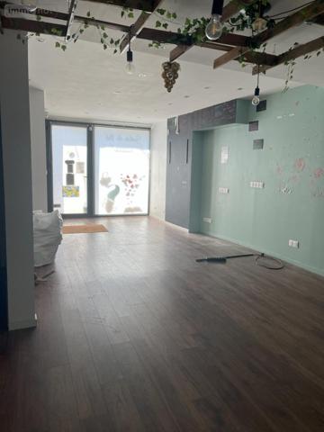 Fonds et/ou murs commerciaux à louer à Hénin-Beaumont dans le Pas-de-Calais (62110), ref : 62034-L3407   
Centre