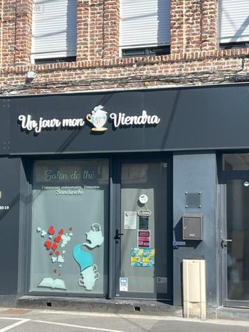 Fonds et/ou murs commerciaux à louer à Hénin-Beaumont dans le Pas-de-Calais (62110), ref : 62034-L3407   
Centre