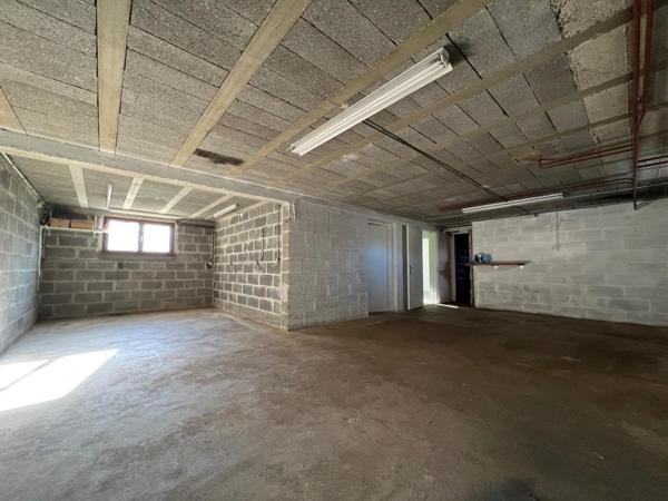 Maison traditionnelle sur terrain 1267 m2