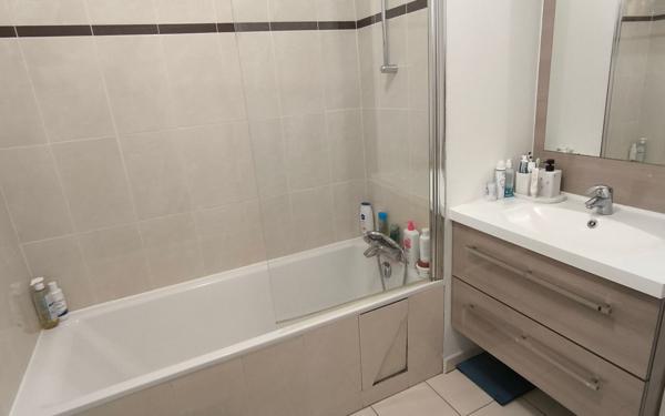 Appartement à vendre    3 pièces • 58,65 m2 Le Perreux-sur-Marne