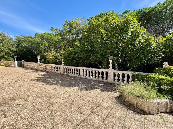 Maison Sete 9 pièces 250.30 m²