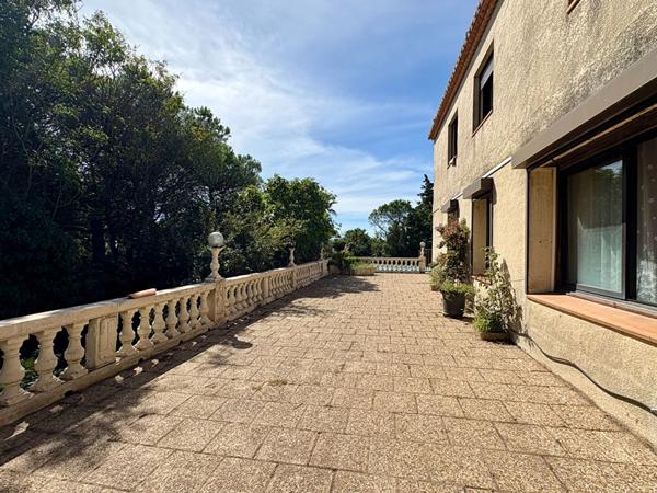 Maison Sete 9 pièces 250.30 m²