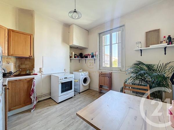 Appartement T2 à vendre  2 pièces - 41 m2 LYON - 69008