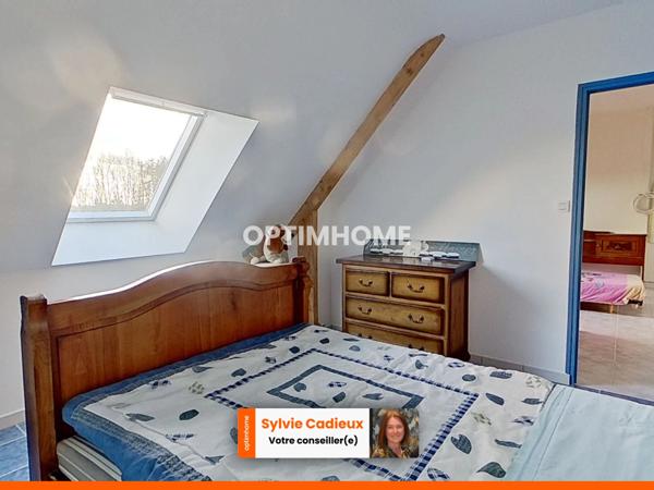 Maison familiale avec sous-sol complet et grand terrain à Sainte-Marie (35600)