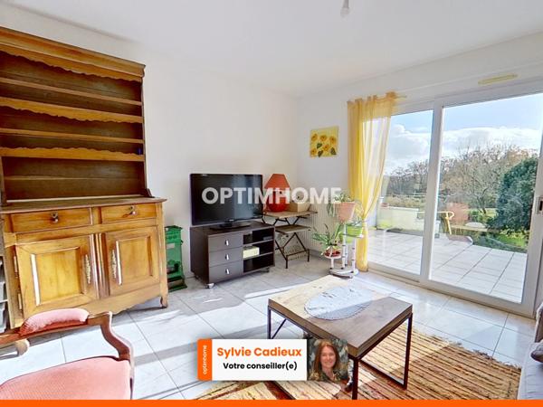 Maison familiale avec sous-sol complet et grand terrain à Sainte-Marie (35600)