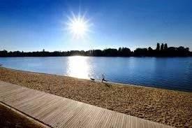 03200 VICHY APPARTEMENT 3 PIÈCES AVEC CAVE EN SUS UNE PLACE DE PARKING AU SOUS SOL -BORD D'ALLIER