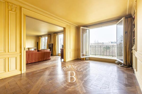 Paris 8ème, Appartement 3 Chambres -  252 m² à vendre
