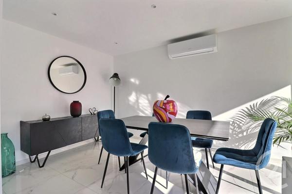 Appartement F4 à vendre  4 pièces - 83,10 m2 ST RAPHAEL - 83