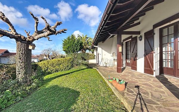 Maison à vendre    6 pièces • 139 m2 Saint-Pierre-d'Irube