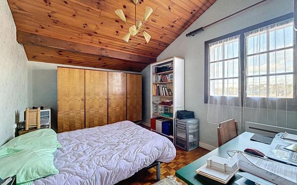 Maison à vendre    6 pièces • 139 m2 Saint-Pierre-d'Irube