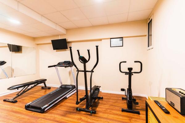 INVESTISSEMENT LOCATIF  CAUTERETS  Résidence de tourisme AppartHotel Garden & City  7,68% de rentabilité