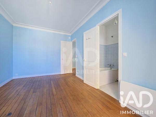 Appartement à vendre 3 pièces 65 m² Courbevoie