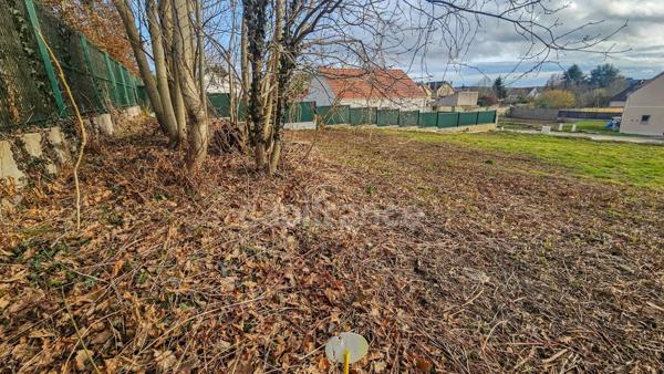 Terrain viabilisé de 463 m² à vendre DOURDAN (91)