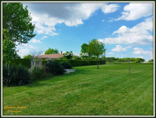 maison récente de plain pied