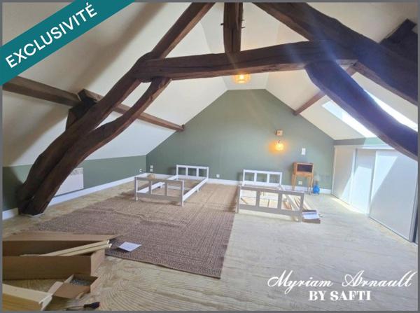 Maisons en pierre 4 chambres Grange Piscine Puits Annexes