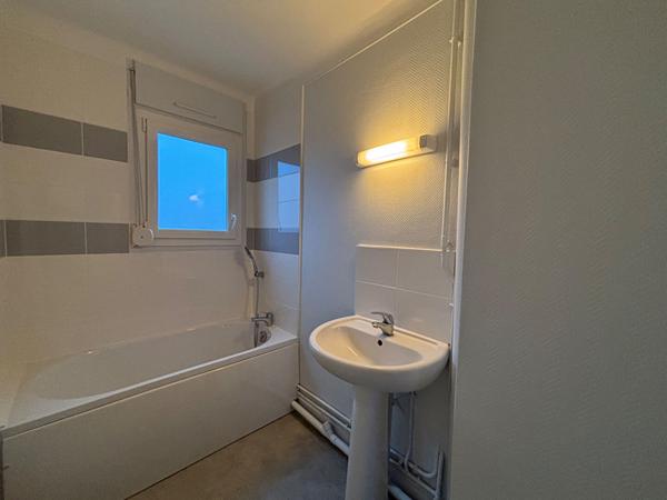 Location appartement près de CHALONS EN CHAMPAGNE - 3 pièce(s) - 58 m² - 600 €/mois