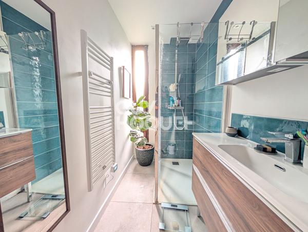 MAISON INDIVIDUELLE RENOVEE 64m2 sur terrain 385m2