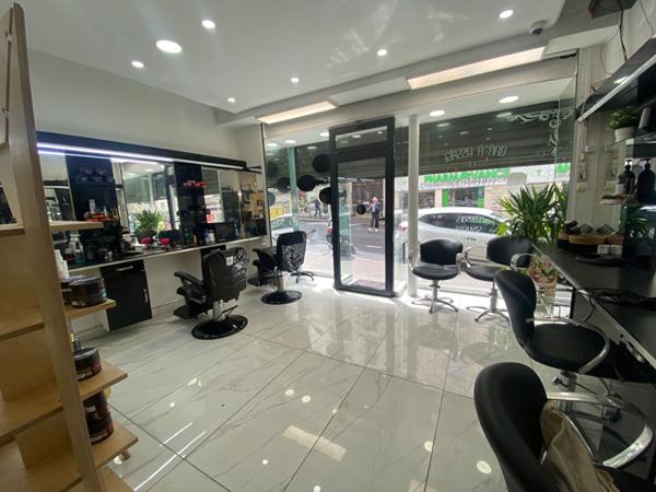 Fonds de commerce Salon de coiffureesthetique Paris 40 m2