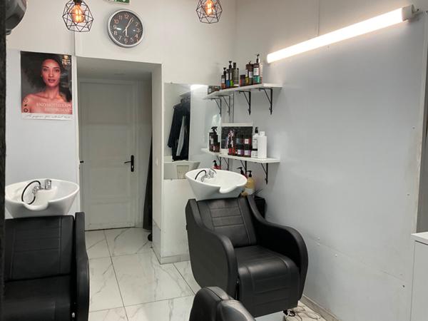 Fonds de commerce Salon de coiffureesthetique Paris 40 m2