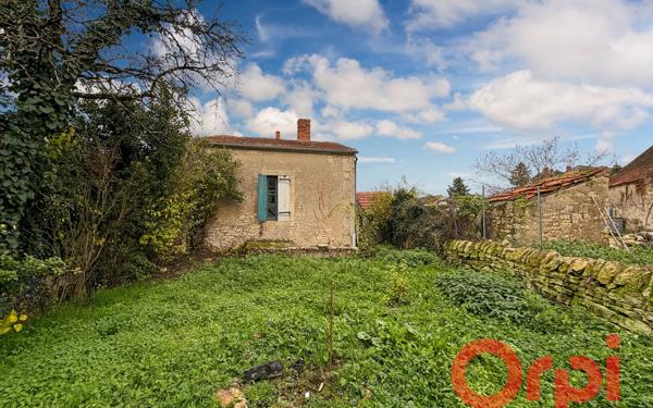 Maison à vendre    3 pièces •  Bruère-Allichamps