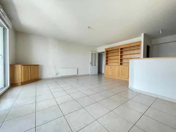 Location appartement Rennes : 1 200 € - AJP Immobilier Rennes Nord