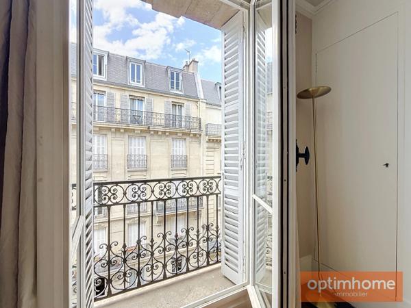 EXCLUSIVITE Paris 17ᵉ - Batignolles - Élégant 2 pièces de caractère au cœur d'un quartier prisé