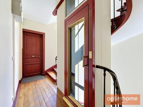 EXCLUSIVITE Paris 17ᵉ - Batignolles - Élégant 2 pièces de caractère au cœur d'un quartier prisé