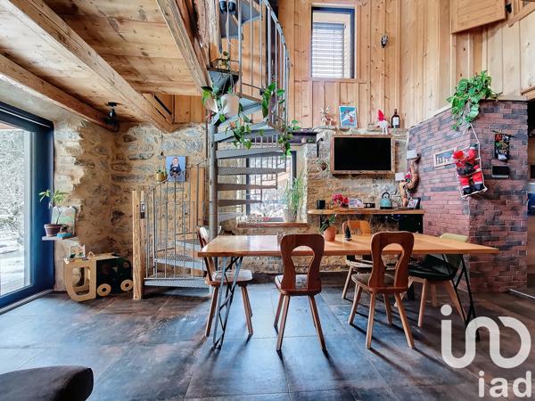 Maison à vendre 7 pièces 200 m² Saint-André-de-Boëge