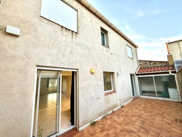 Maison de village T4 135m² + 132m² de garage à Rivesaltes