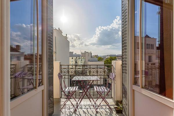 Appartement avec balcon en dernier étage avec vue Fourvière